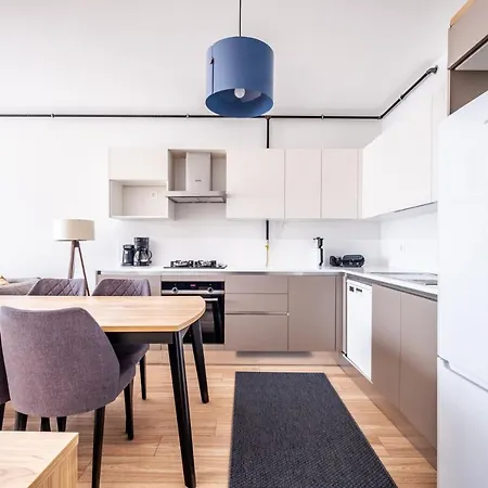 Flat Close To Viaport Asia Shopping Mall 이스탄불